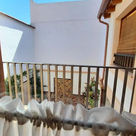 La Casa Del Medico Hosteria Rural Urda Buitenkant foto