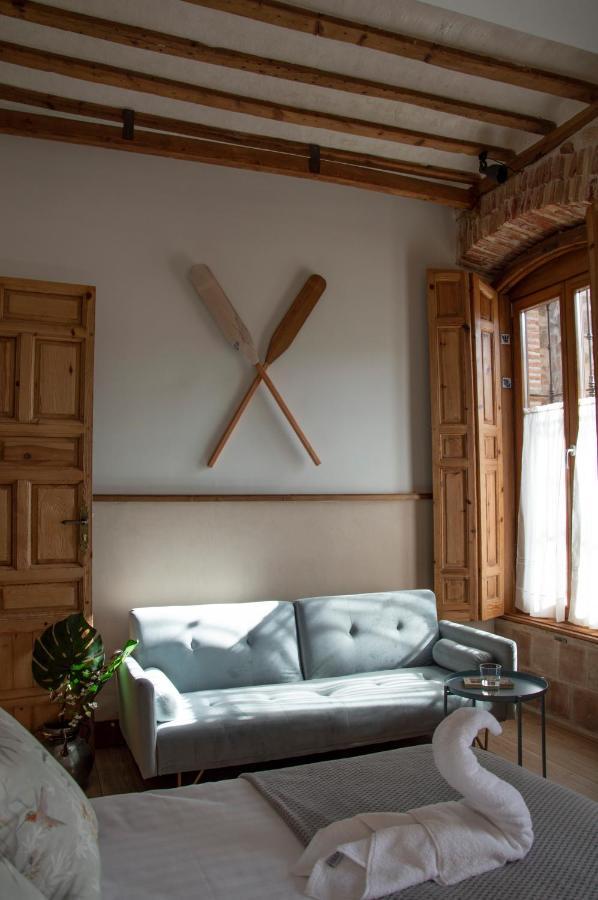 La Casa Del Medico Hosteria Rural Urda Buitenkant foto